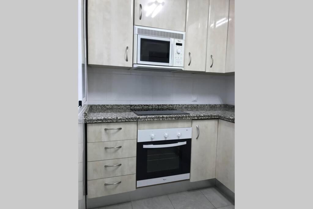Ac Triana Arellano Sevilha Exterior foto